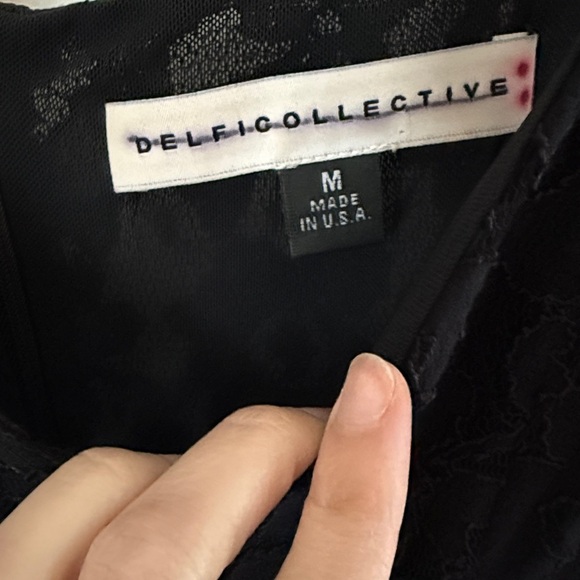Delfi Collective DELFI
Isadora Lace Mini Dress black size M NWOT - Picture 5 of 6